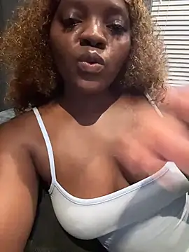 Bootylexy22 online show from October 2025 10:29:02 PM