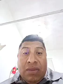 Snapshot of Riatatuil chatting on October 2025 02:04:01 PM Riatatuil online show from October 2025 02:04:01 PM