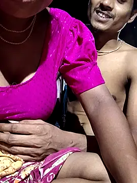 Snapshot of DARK_WINE_ chatting on September 2025 10:19:01 AM DARK WINE online show from September 2025 10:19:01 AM