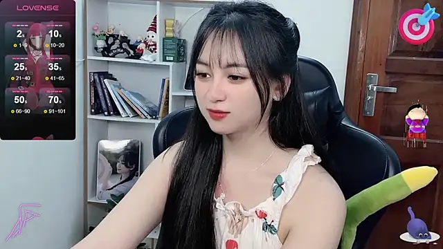 Snapshot of _Nana_20 chatting on March 2025 10:10:01 PM Nana 20 online show from March 2025 10:10:01 PM