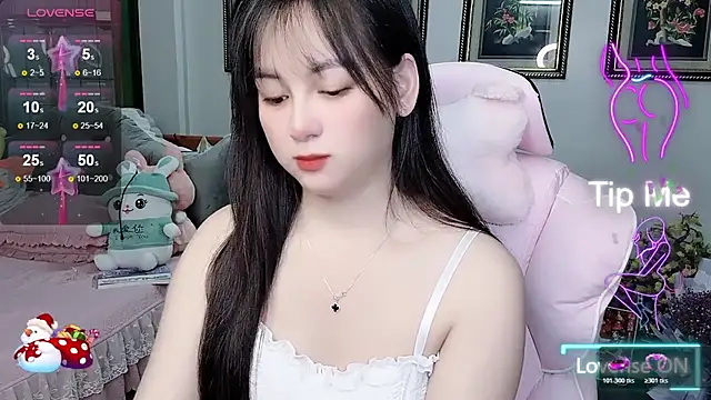 Snapshot of _Nana_20 chatting on October 2025 04:13:02 PM Nana 20 online show from October 2025 04:13:02 PM