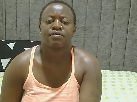 Snapshot of miss-seductive chatting on June 2026 11:23:01 AM miss-seductive online show from June 2026 11:23:01 AM