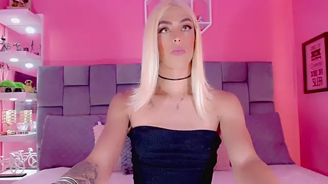 AlanaBekeer online show from February 2025 07:55:01 PM