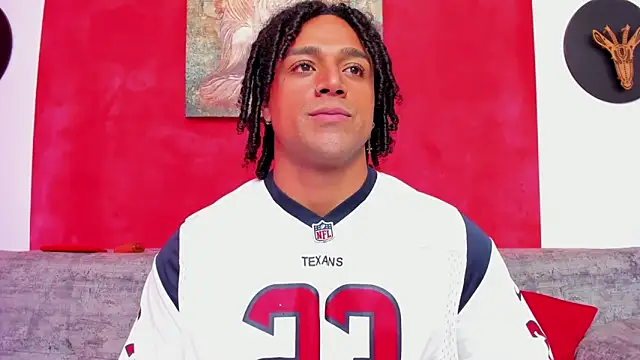 Snapshot of MikeEstevess chatting on December 2024 12:38:02 PM MikeEstevess online show from December 2024 12:38:02 PM