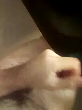 Snapshot of hungandnerdy420 chatting on October 2025 10:05:01 PM hungandnerdy420 online show from October 2025 10:05:01 PM