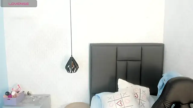 Kittytimberlake online show from February 2025 06:49:02 PM