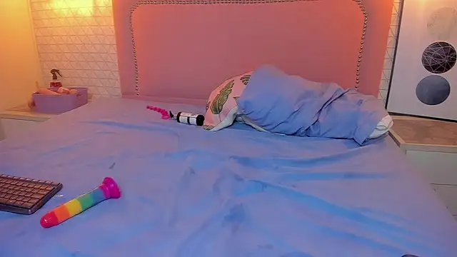 Kittytimberlake online show from March 2025 04:09:01 PM