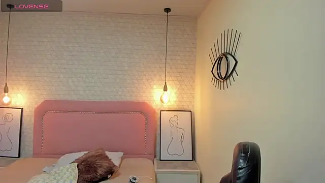 Kittytimberlake online show from October 2025 12:06:01 PM