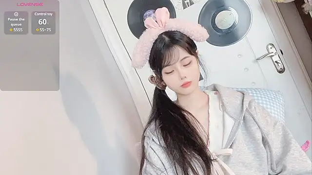 Qedgjwyz1 online show from March 2025 12:48:01 AM