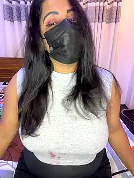 NOORA-GIRL online show from December 2025 11:56:01 PM