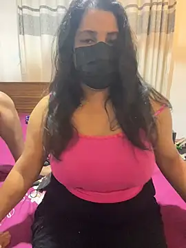 NOORA-GIRL online show from March 2026 04:06:02 AM