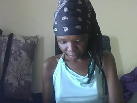 Snapshot of Baddie_Floxxy chatting on May 2026 08:10:02 AM Baddie Floxxy online show from May 2026 08:10:02 AM