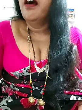 Snapshot of Swapna_143 chatting on November 2025 04:40:02 PM Swapna 143 online show from November 2025 04:40:02 PM