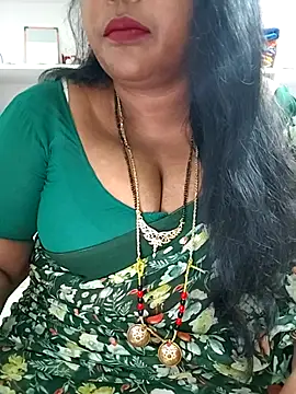 Snapshot of Swapna_143 chatting on December 2025 04:34:02 PM Swapna 143 online show from December 2025 04:34:02 PM