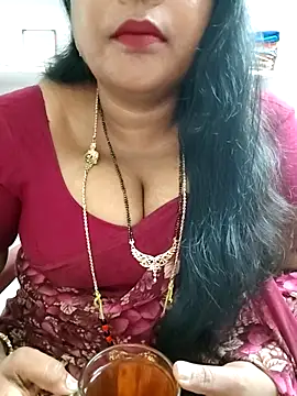 Snapshot of Swapna_143 chatting on December 2025 04:58:01 PM Swapna 143 online show from December 2025 04:58:01 PM