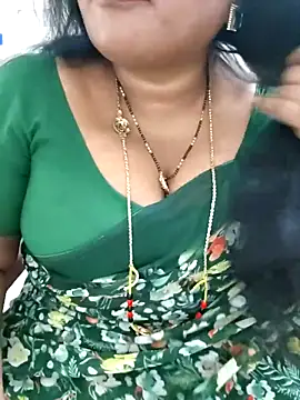 Snapshot of Swapna_143 chatting on June 2026 04:49:02 PM Swapna 143 online show from June 2026 04:49:02 PM