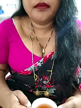 Snapshot of Swapna_143 chatting on June 2026 02:25:01 AM Swapna 143 online show from June 2026 02:25:01 AM