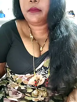 Snapshot of Swapna_143 chatting on June 2026 04:51:02 PM Swapna 143 online show from June 2026 04:51:02 PM