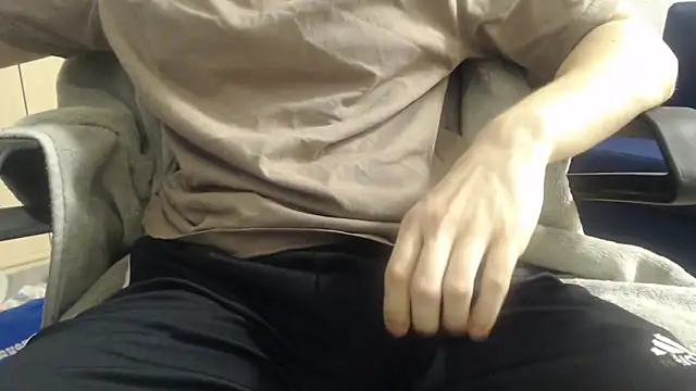 MarcusMenom online show from January 2025 06:20:02 PM