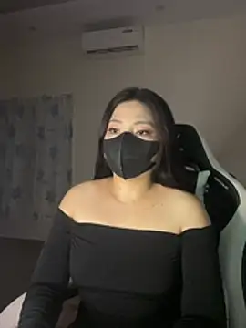 Snapshot of MiMi_0293 chatting on January 2026 02:32:01 PM MiMi 0293 online show from January 2026 02:32:01 PM