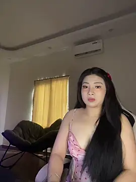 Snapshot of MiMi_0293 chatting on February 2026 06:51:02 AM MiMi 0293 online show from February 2026 06:51:02 AM