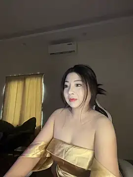 Snapshot of MiMi_0293 chatting on February 2026 06:17:01 AM MiMi 0293 online show from February 2026 06:17:01 AM