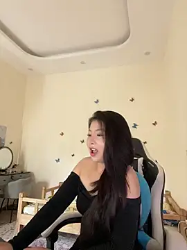 Snapshot of MiMi_0293 chatting on May 2026 01:36:01 AM MiMi 0293 online show from May 2026 01:36:01 AM