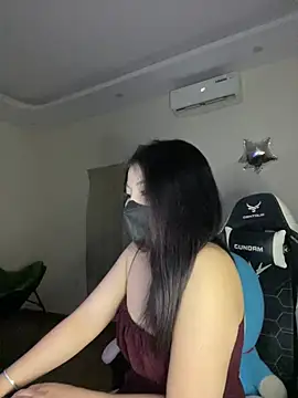 Snapshot of MiMi_0293 chatting on May 2026 02:45:01 PM MiMi 0293 online show from May 2026 02:45:01 PM