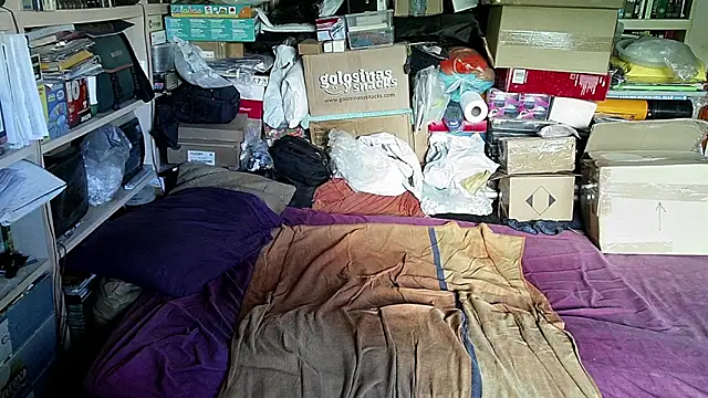 hadeszeuss2 online show from October 2025 02:57:02 PM