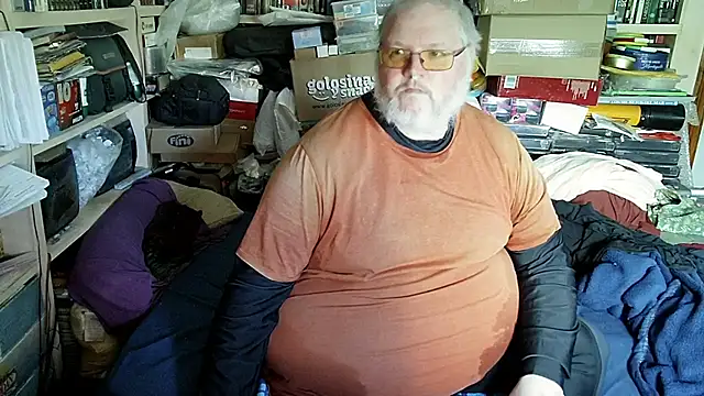 hadeszeuss2 online show from April 2026 03:30:02 PM