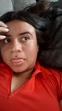 Snapshot of Devilsweet17 chatting on December 2024 08:25:02 PM Devilsweet17 online show from December 2024 08:25:02 PM