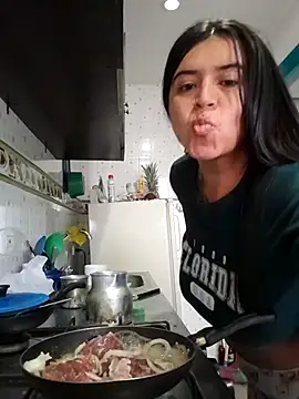 Snapshot of Devilsweet17 chatting on January 2025 08:00:01 PM Devilsweet17 online show from January 2025 08:00:01 PM