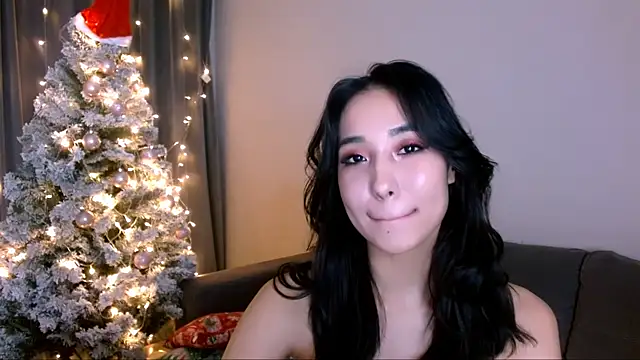 Snapshot of Li_noen chatting on December 2024 04:35:02 PM Li noen online show from December 2024 04:35:02 PM