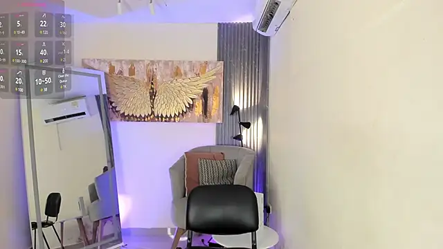 emma alice  online show from January 2025 06:52:01 PM