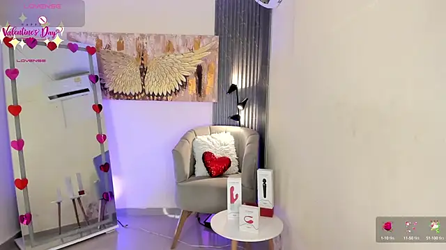 emma alice  online show from January 2025 03:33:01 PM