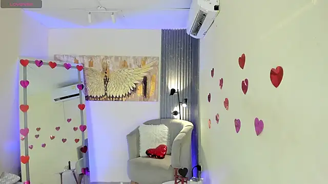 emma alice  online show from February 2025 11:24:02 AM