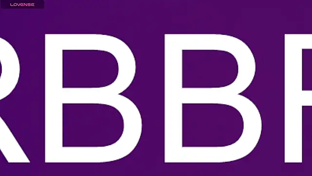 Snapshot of UniversitygirlQS chatting on December 2024 05:02:01 AM UniversitygirlQS online show from December 2024 05:02:01 AM