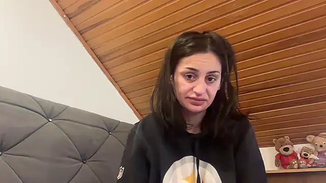 JeSuisUnTapin online show from October 2025 08:26:01 PM