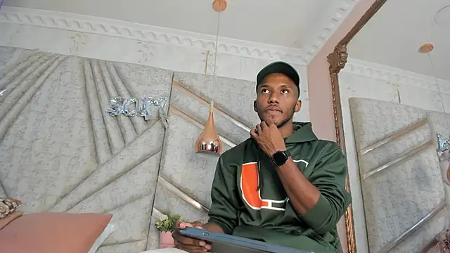 Snapshot of JamesParck chatting on February 2025 06:21:01 PM JamesParck online show from February 2025 06:21:01 PM