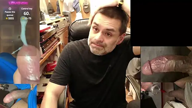 Snapshot of ClampMaster chatting on March 2025 08:00:01 PM ClampMaster online show from March 2025 08:00:01 PM