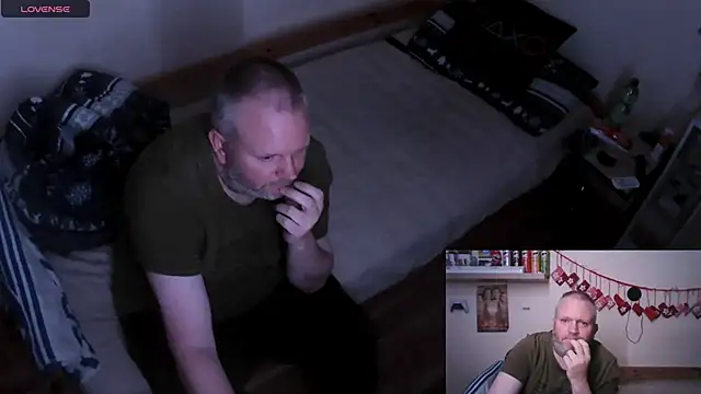 ShyBoy1982 online show from March 2025 02:04:01 AM