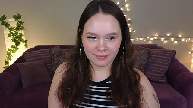 miki miki cutie  online show from December 2024 04:32:02 PM