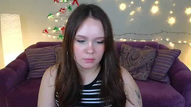 miki miki cutie  online show from December 2024 07:40:02 PM