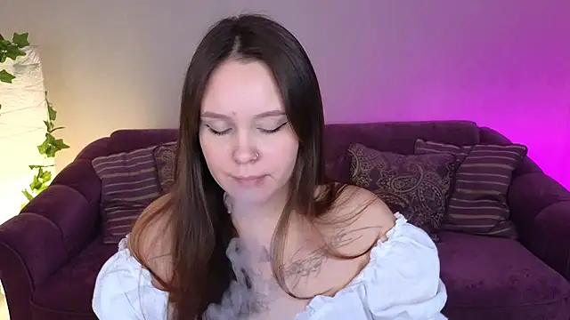 miki miki cutie  online show from January 2025 09:06:01 PM