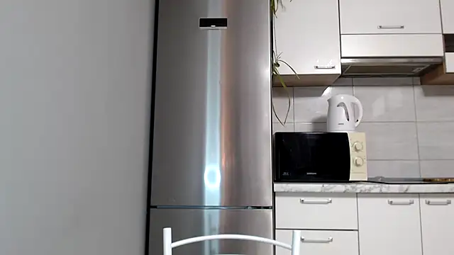 Snapshot of SierraSky_ chatting on December 2025 06:12:02 PM SierraSky online show from December 2025 06:12:02 PM