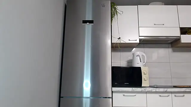 SierraSky  online show from March 2026 06:16:02 PM