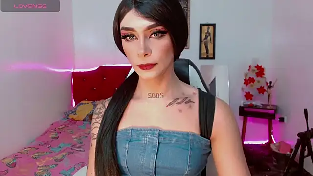 Snapshot of AdharaaMoon chatting on December 2025 07:59:02 AM AdharaaMoon online show from December 2025 07:59:02 AM