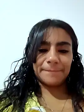 Leslly  online show from January 2025 06:32:02 PM