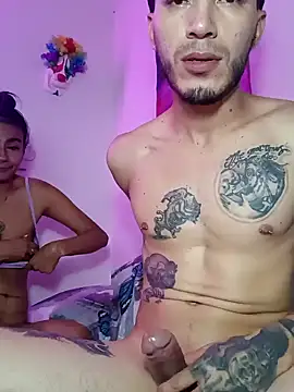 Leslly  online show from February 2025 12:43:01 PM