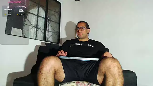 willian m777 online show from February 2026 03:05:01 AM